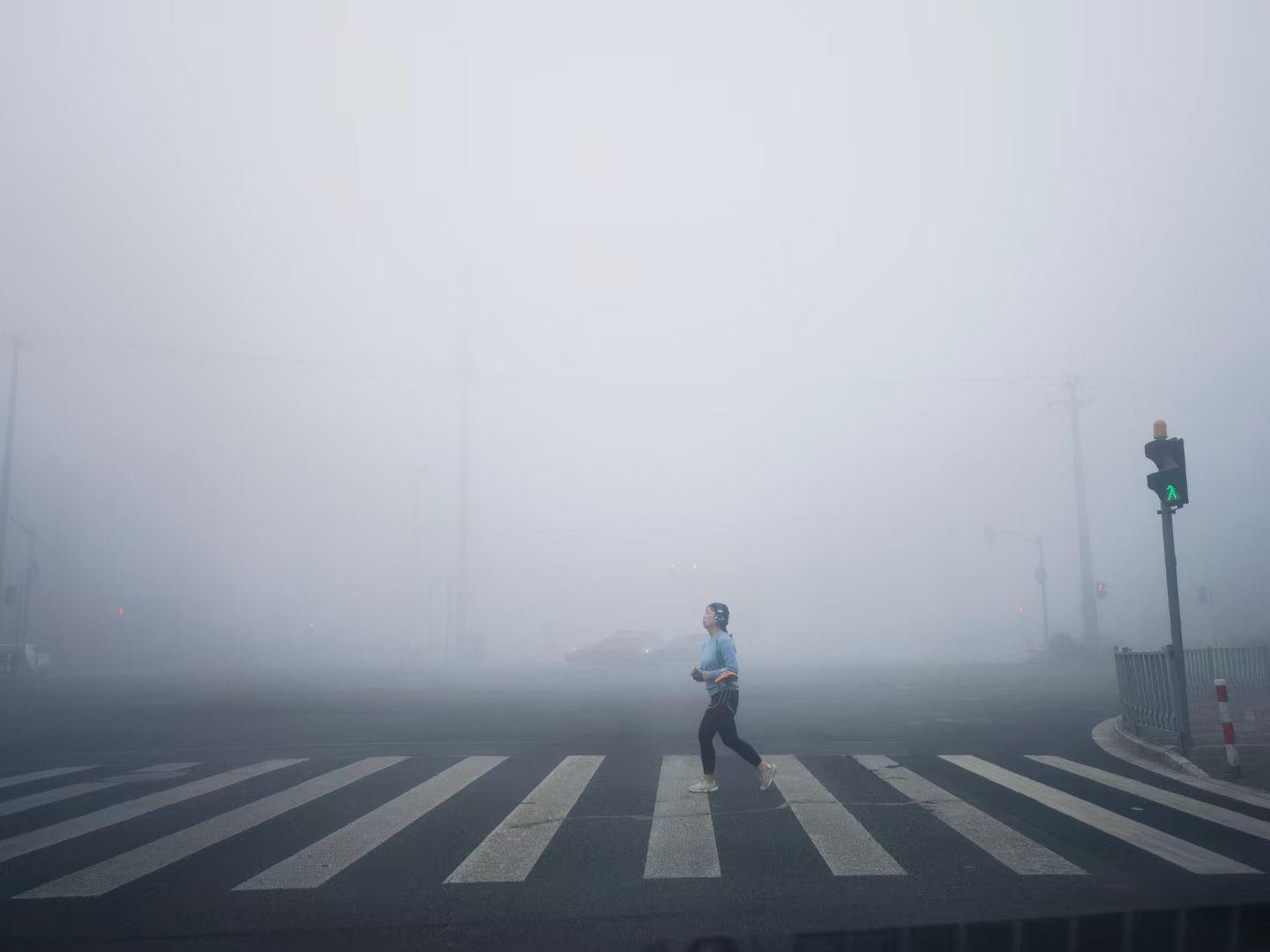 上海发布大雾黄色预警|界面新闻 · 快讯